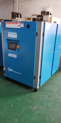 O óleo do compressor do parafuso da eficiência elevada VSD injetou o compressor giratório do parafuso