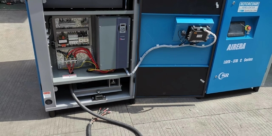 O óleo giratório do compressor do parafuso do PM VSD injetou 160KW
