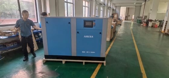 Compressor de parafuso livre de óleo personalizável com design de sistema de arrefecimento extraordinário